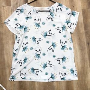 Loft Outlet floral blouse size Medium